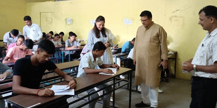 विराटनगर महानगरद्वारा कक्षा ११ को छात्रवृत्तिका लागि परीक्षा सञ्चालन