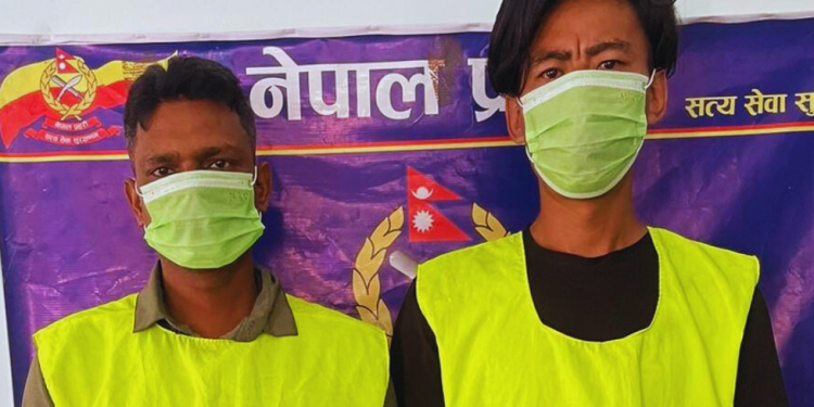 लागूऔषधसहित इटहरीका दुई युवक पक्राउ