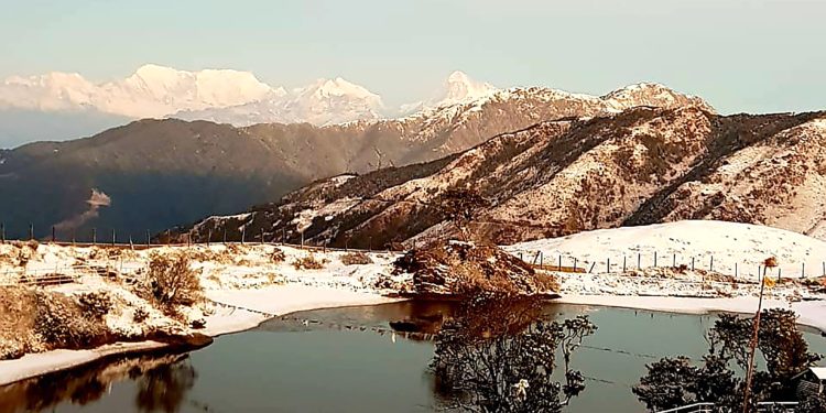 गुफापोखरीमा हिमपातपछि सेताम्मे