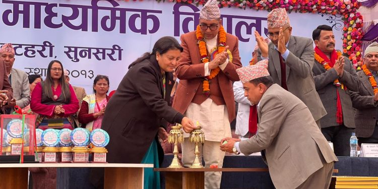 पूर्व राष्ट्रपति भण्डारीको प्रमुख आतिथ्यतामा जनता माविले मनायो स्थापना दिवस