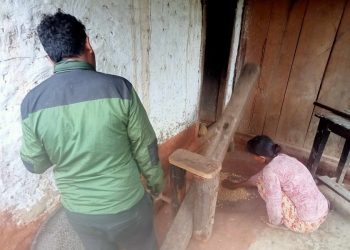 गाउँघरमा हराउँदै ढिकी जाँतोको प्रचलन