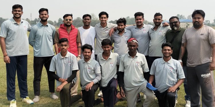 टि–२० क्रिकेट प्रतियोगिता : फाइलनमा आयोजक मिल्स र मोरङ भिड्दै