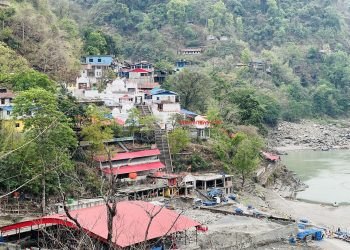 इटहरीबाट बराहक्षेत्र गएका मामा–भाञ्जालाई सप्तकोशी नदीले बगायो, भाञ्जालाई बगाएछि मामा बचाउन गएका थिए