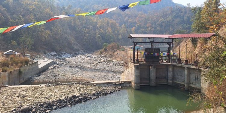 खोटाङ : जलविद्युत् आयोजनाले पानी नछाड्दा किसानलाई समस्या