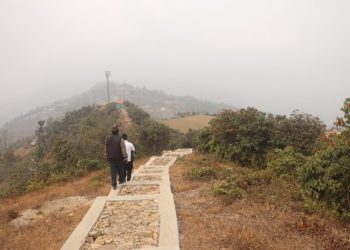 भोजपुरको डाग्बुङ पदमार्ग पर्यटकका रोजाइमा