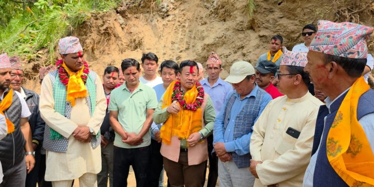 खोटाङ–तराई जोड्ने फोक्सिङ्टार–धाप्लाङघाट सडकको शुभारम्भ