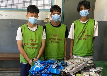 धरानमा ब्राउनसुगर र ट्याबलेटसहित तीन युवक पक्राउ