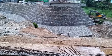 पाँचथरको हेवा खोलामा निर्माणाधीन बेलिब्रिज भाचिँदा एकको मृत्यु, चार गम्भीर घाइते