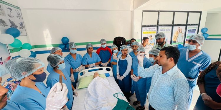 वैदेशिक रोजगारीमा ‘केयर ट्रेनिङ’ लिएर जानेको संख्या बढ्दो