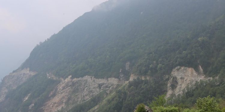 खाँदबारी–किमाथाङ्का सडकखण्ड स्तरोन्नति तीव्रता