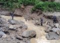 मध्यपहाडी लोकमार्गमा बाढीको क्षति, आवागमन प्रभावित