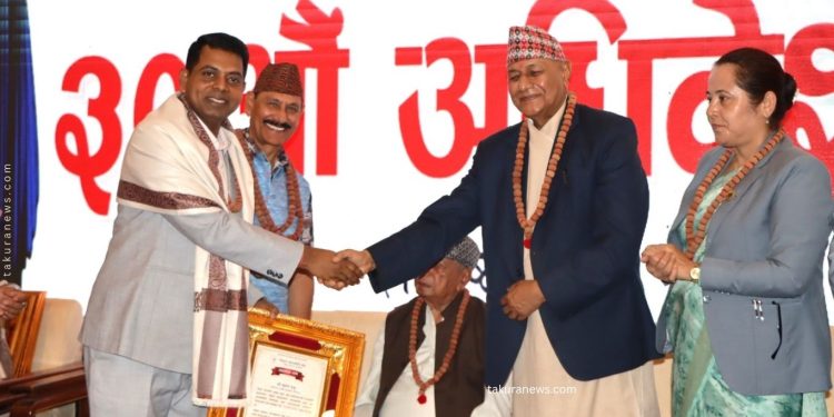 नेत्र सेवामा उत्कृष्ट योगदानका लागि कुमार पृथु सम्मानित