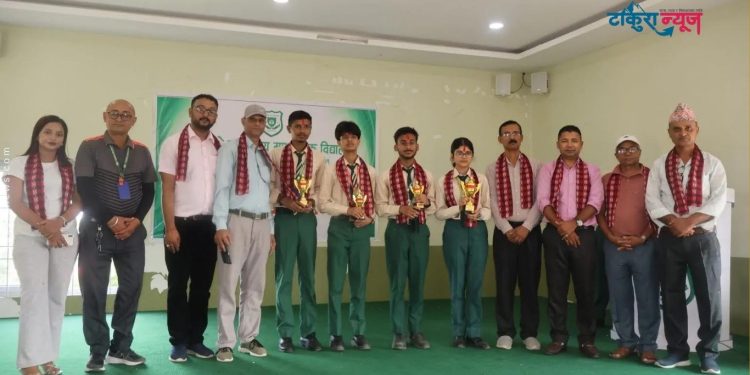 अरनिकोमा वादविवाद प्रतियोगिता, समीक्षा पौडेल प्रथम