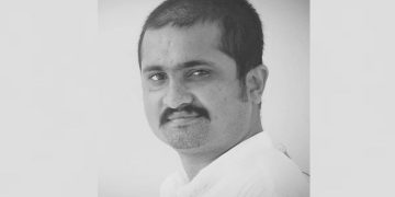 इटहरीमा दुर्घटना हुँदा सुनसरी प्रशासनका कर्मचारी सागर रेग्मीसहित दुईजनाको मृत्यु