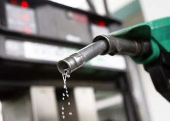 डिजेल र पेट्रोलमा अब प्रतिलिटर दश रुपैयाँ पूर्वाधार विकास कर लिइने