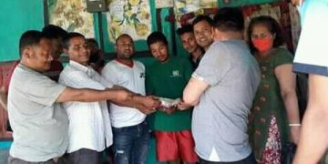 नडाहाका युवाहरूको पहलमा आगलागी पीडितलाई सहयोग