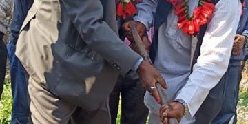 इटहरी १६ को हकाह्रा खोलामा ८३ लाखमा पुल बन्दै