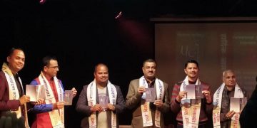 अनन्तको पर्दा गजलसंग्रह बजारमा