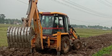 इटहरीका मेयरले खनेको बाटो स्थानीयले पुरे (भिडियोसहित)