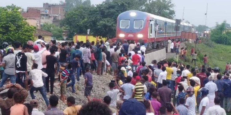 आहा ! रेल नेपाल आयो