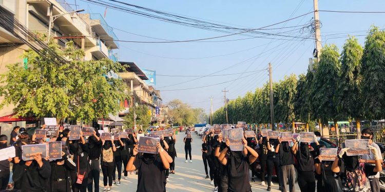 बलात्कारबिरुद्ध इटहरीमा प्रदर्शन