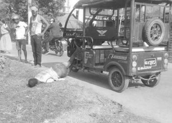 गुडिरहेको सफारीबाट भुईँमा लडेर मृत्यु