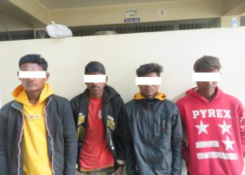 २ हजार ४६० केजी चिनी सहित चारजना पक्राउ