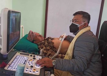 इटहरी अस्पतालमा भिडियो एक्सरे सेवा सुरु