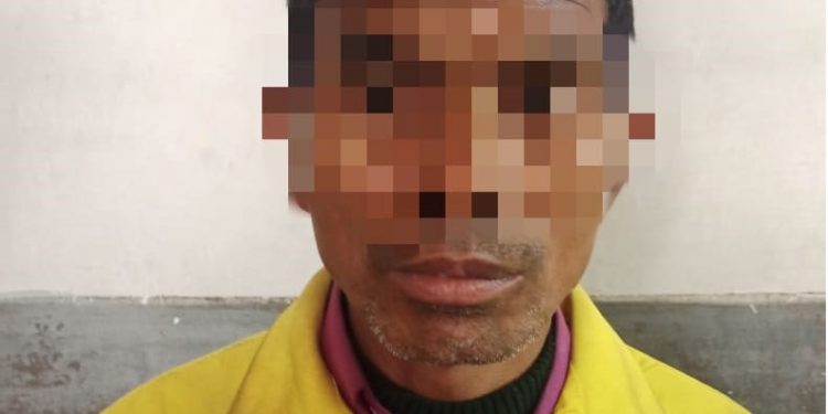 १० कक्षा पास गरेका दनुवारले साहित्यमा पीएचडी गरेको भन्दै यसरी गरे ठगी, सुनसरी प्रहरीको फन्दामा