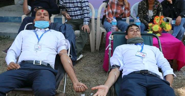 ग्रामीण पत्रकार समूहद्धारा आयोजना गरिएको रक्तदानमा ४४ पिन्ट रगत संकलन