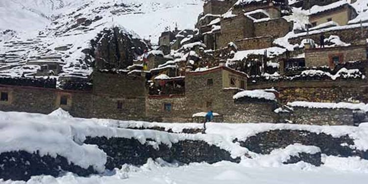 आज मौसम सफा रहने, भोलिदेखि हिमपातको सम्भावना