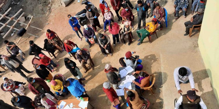 इटहरी २ मा ७८ जनाको स्वास्थ्य परीक्षण