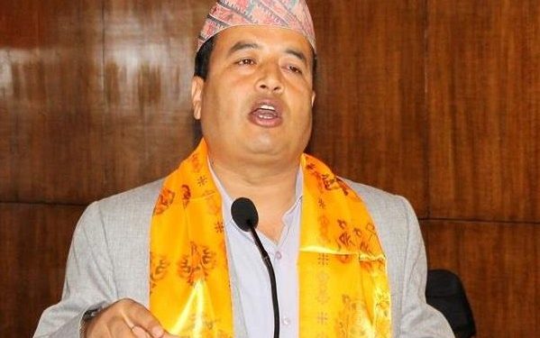 इटहरीमा महेश बस्नेतले भने, एमाले निल्न खोज्दा प्रचण्ड थोते भए