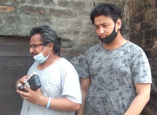 नक्कली पत्रकार बनेर लागूऔषधको कारोबार गर्ने धरानका दुईजना पक्राउ