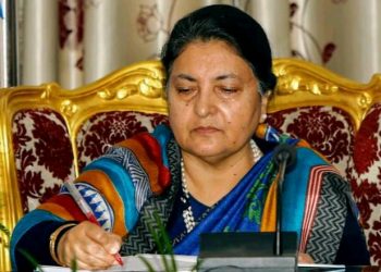 राष्ट्रपतिद्वारा प्रतिनिधिसभा विघटन, मध्यावधि निर्वाचन हुने, कात्तिक २६ र मंसिर ३ गते निर्वाचन