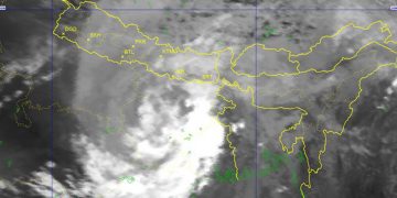 आज देशभरका धेरै स्थानमा मेघगर्जन, चट्याङ र हावाहुरीसहित भारी वर्षाको सम्भावना