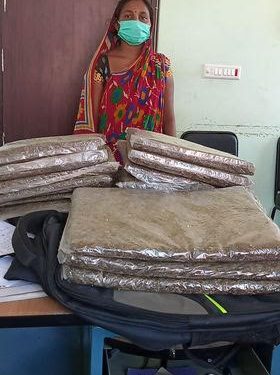 १७ केजी गाँजा सहित एक महिला पक्राउ