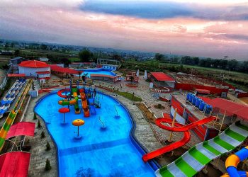 इटहरीमा विशेष छुटसहित इपिल्याण्ड एण्ड वाटरपार्क सञ्चालनमा (तस्वीरहरूसहित)