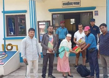 उदयपुरमा अटो चालकले फिर्ता गरे आठ लाख बराबरको गरगहना