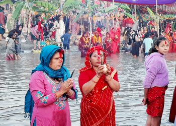 उदाउँदो सूर्यलाई अर्घ्य दिएसँगै छठ पर्व सम्पन्न