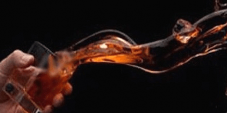 आफ्नै बुबाले छोराछोरीलाई एसिड प्रहार गरेपछि ….