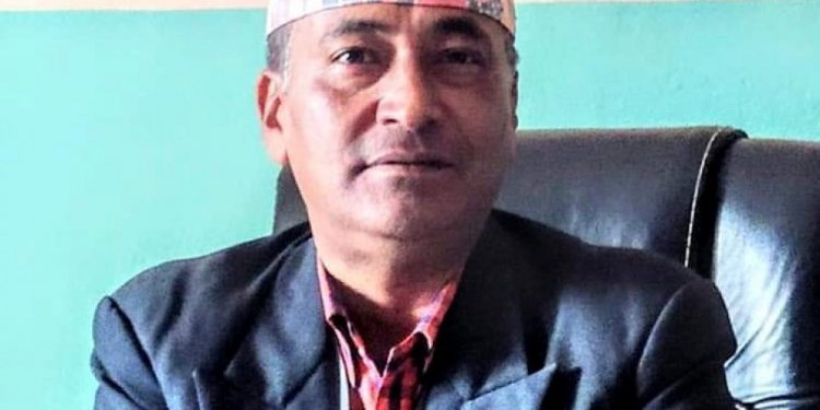 प्रदेश १ सरकारको मुख्य न्यायाधिवक्ता भोजराज श्रेष्ठले लिए सपथ