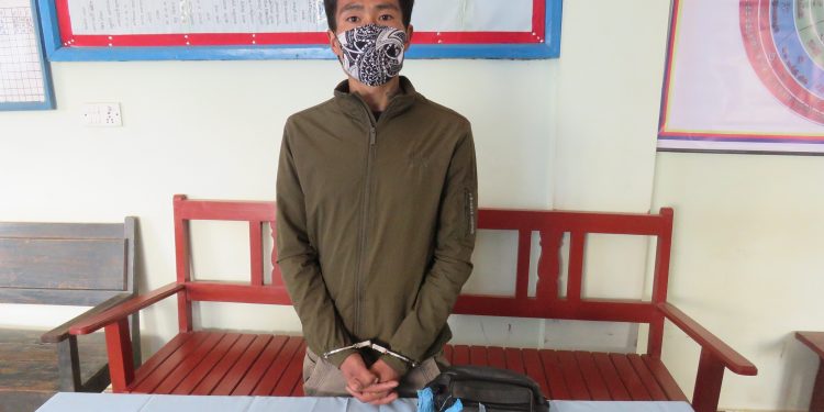 खोटाङमा भरुवा बन्दुकसहित एक पक्राउ