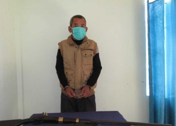 भरुवा बन्दुकसहित एक पक्राउ