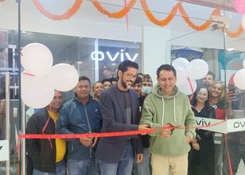 इटहरीको सेन्ट्रल प्लाजामा भिभो मोबाइलको सर्भिस सेन्टर