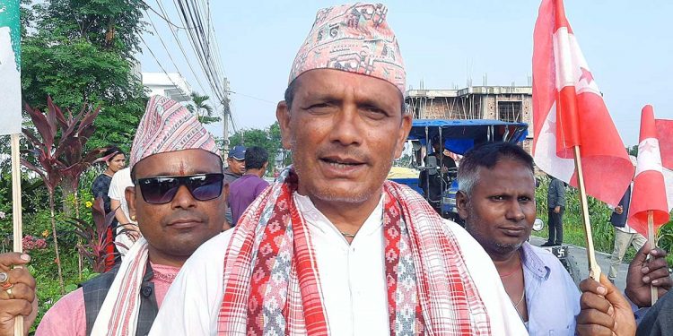 इटहरी २ मा एमालेलाई विरासत गुम्ने डर, कांग्रेसमा उत्साह बढ्दै