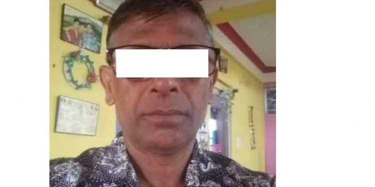 प्रिन्सिपलले सहकर्मी शिक्षिकामाथि यौन दुर्व्यवहार गरेको खुलासा भएपछि विद्यालयबाट राजीनामा दिएर फरार