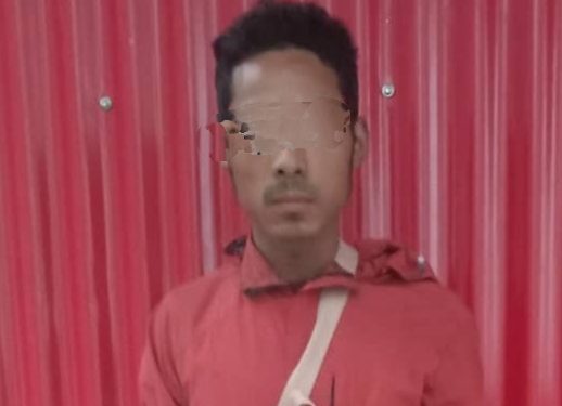 इलाममा भरुवा बन्दुकसहित एक पक्राउ