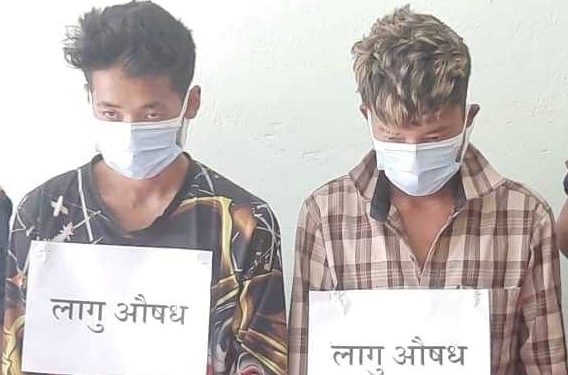 इलाममा ब्राउनसुगरसहित दुईजना पक्राउ