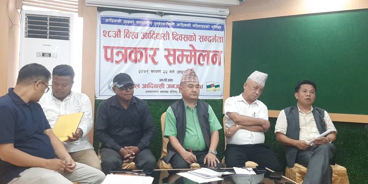 इटहरीमा आदिवासी दिवसको अवसरमा सांस्कृतिक कार्यक्रमको तयारी